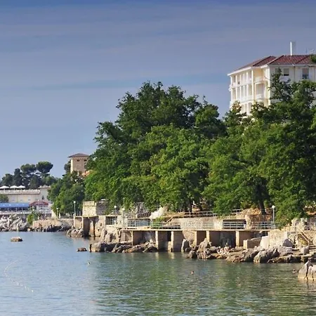 Appartamento In With Sea View, Terrace, Air Conditioning, Wifi *